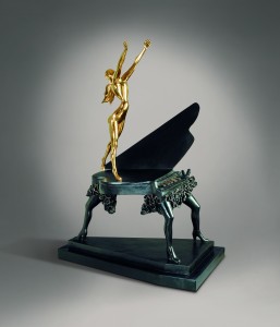 Dali, Surrealist piano